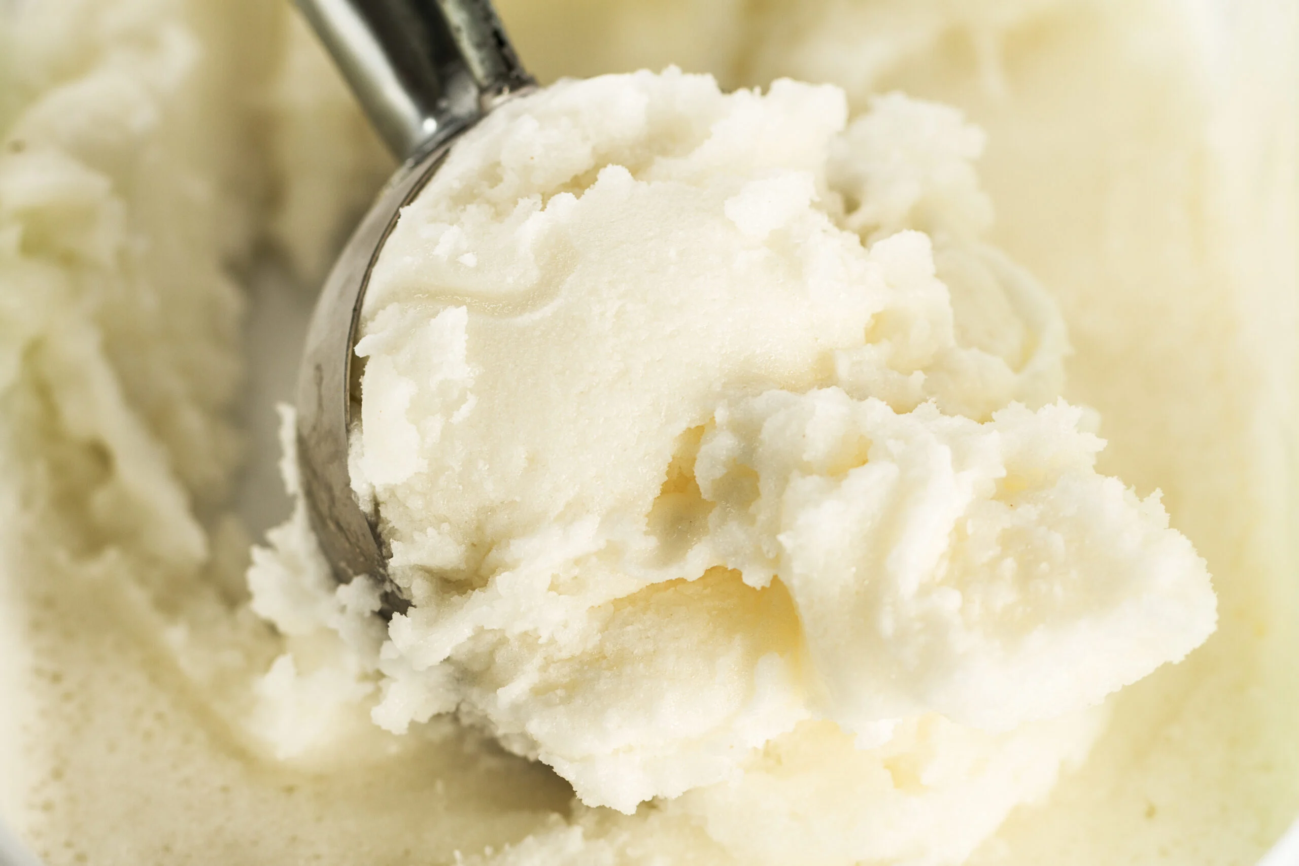 Picolé fit de Raffaello: delicioso, saudável e refrescante